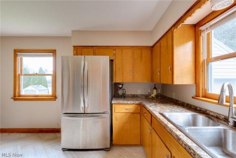 325 Harmon Street SW North Canton OH 44720