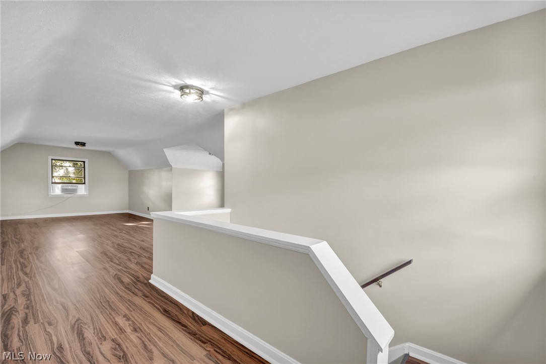 824 E Waterloo Road Coventry OH 44306