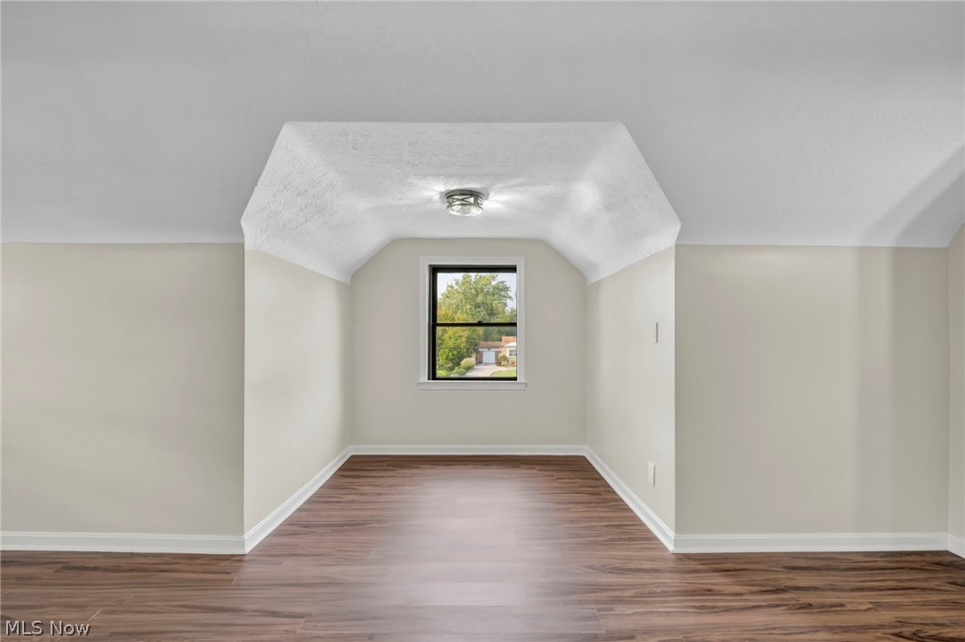 824 E Waterloo Road Coventry OH 44306