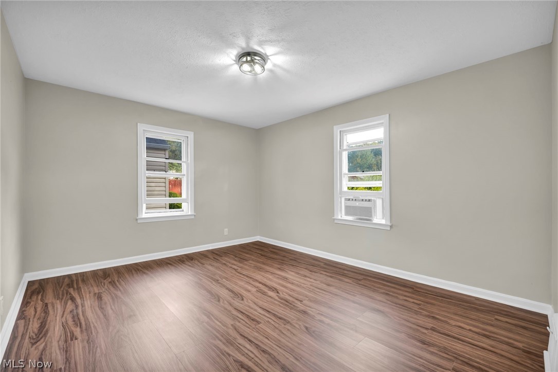 824 E Waterloo Road Coventry OH 44306