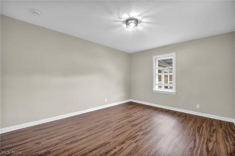 824 E Waterloo Road Coventry OH 44306