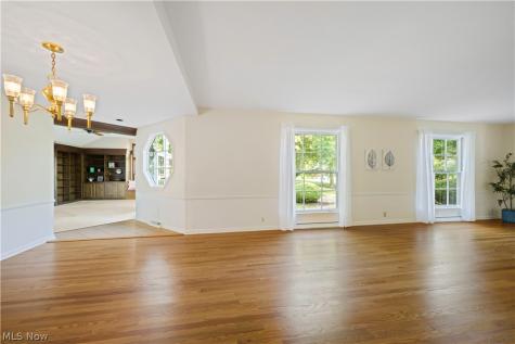 1822 Donna Drive Westlake OH 44145
