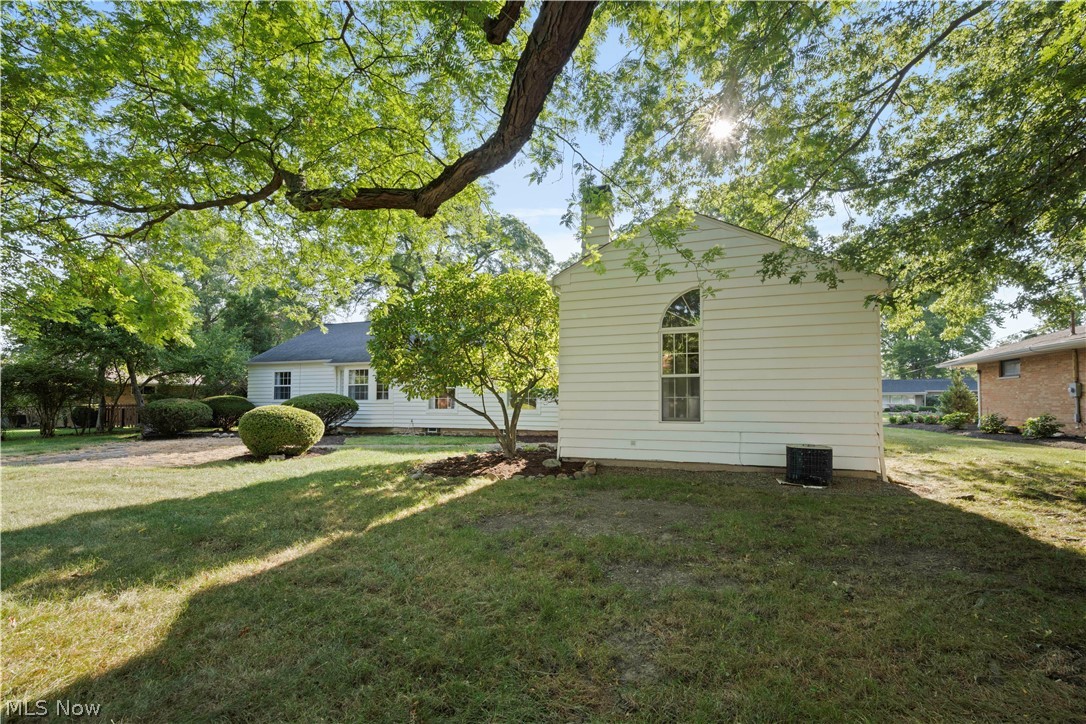 1822 Donna Drive Westlake OH 44145