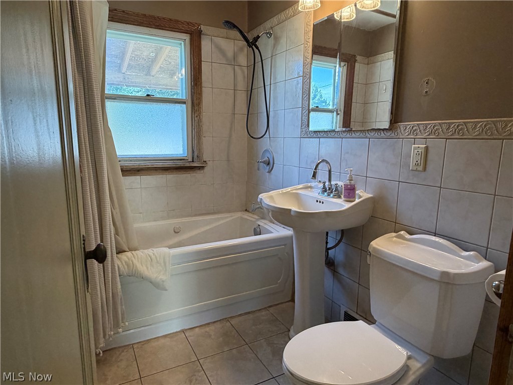 1234 Dartmouth Avenue SW Canton OH 44710