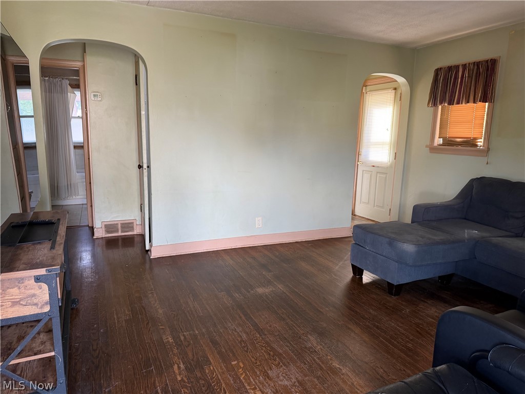 1234 Dartmouth Avenue SW Canton OH 44710