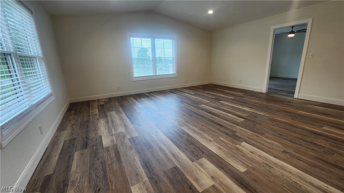 3190 Eastport Road SE Dennison OH 44621