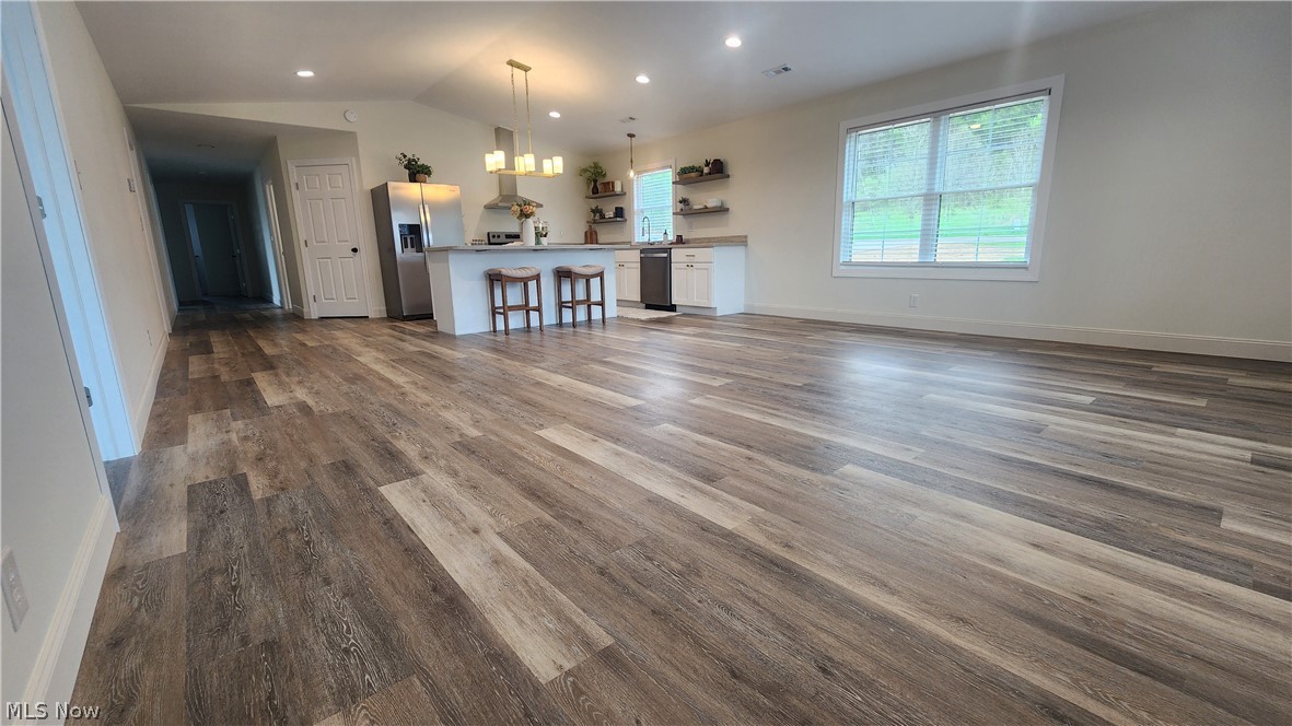 3190 Eastport Road SE Dennison OH 44621