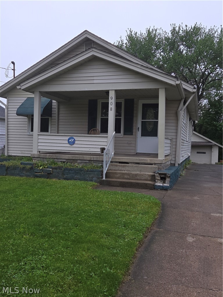 908 Cornell Street Youngstown OH 44502