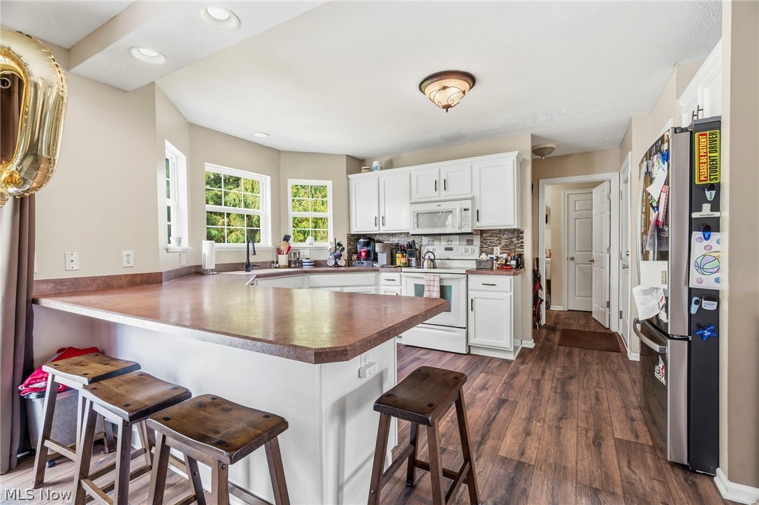 4297 Brookview Court Uniontown OH 44685