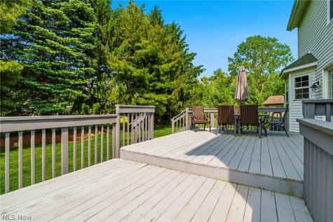 4297 Brookview Court Uniontown OH 44685