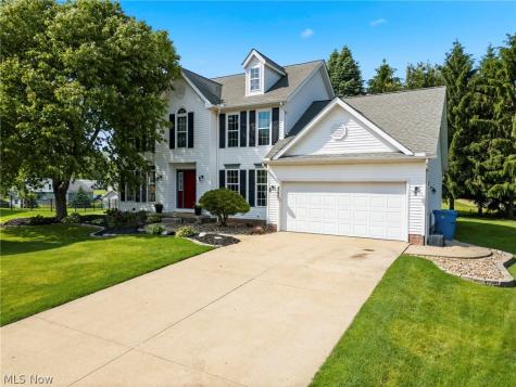 4297 Brookview Court Uniontown OH 44685