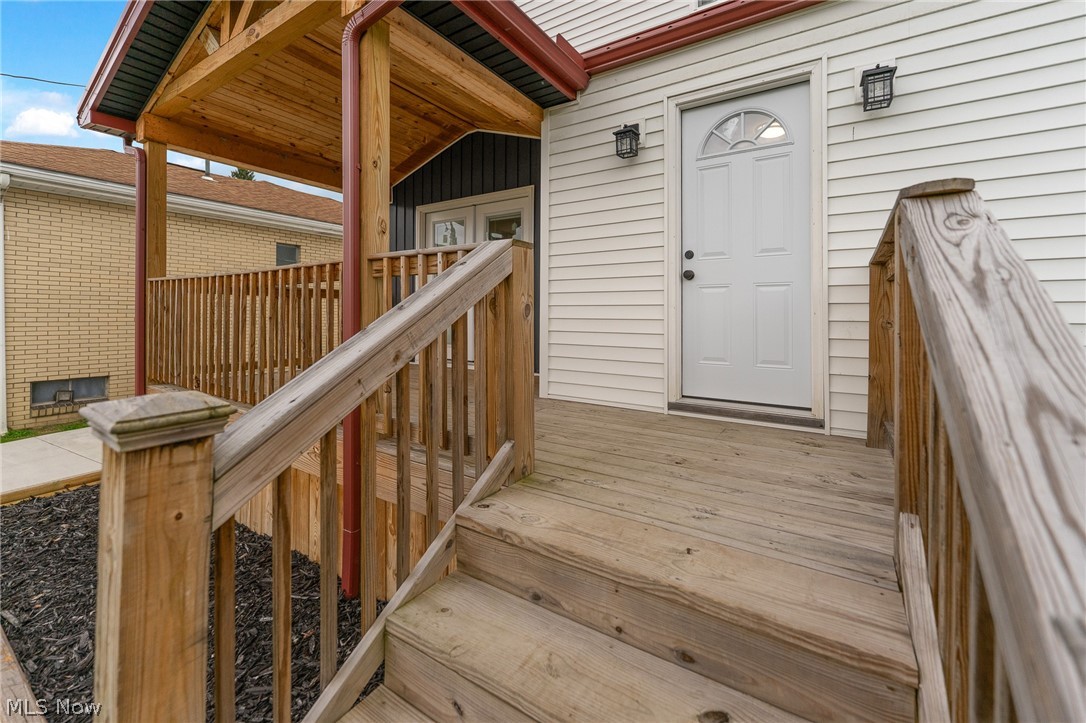 206 Hollywood Boulevard Steubenville OH 43952