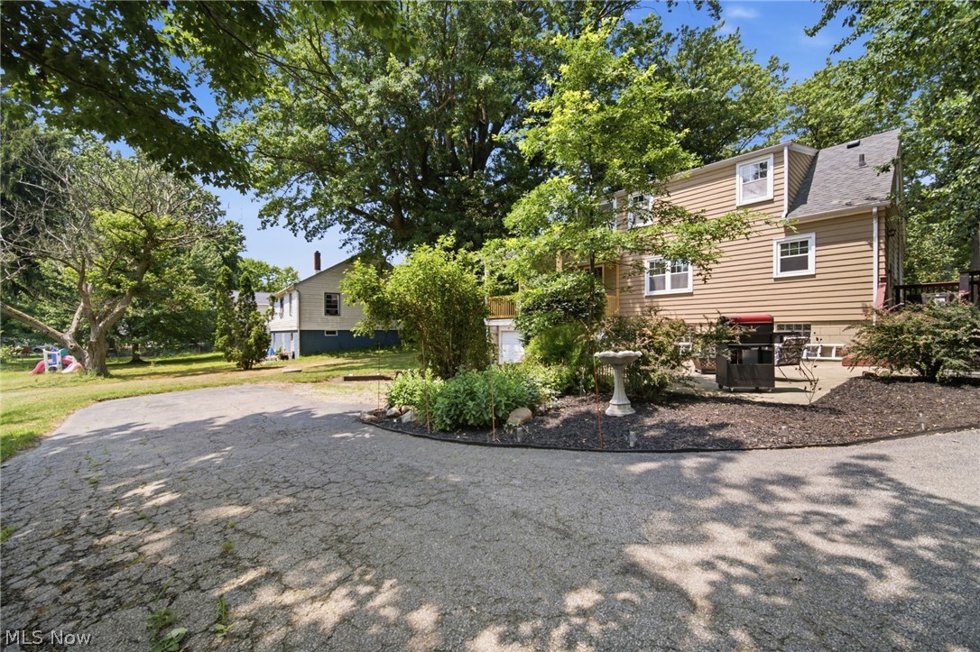 1564 S Ridge Road W Ashtabula OH 44004