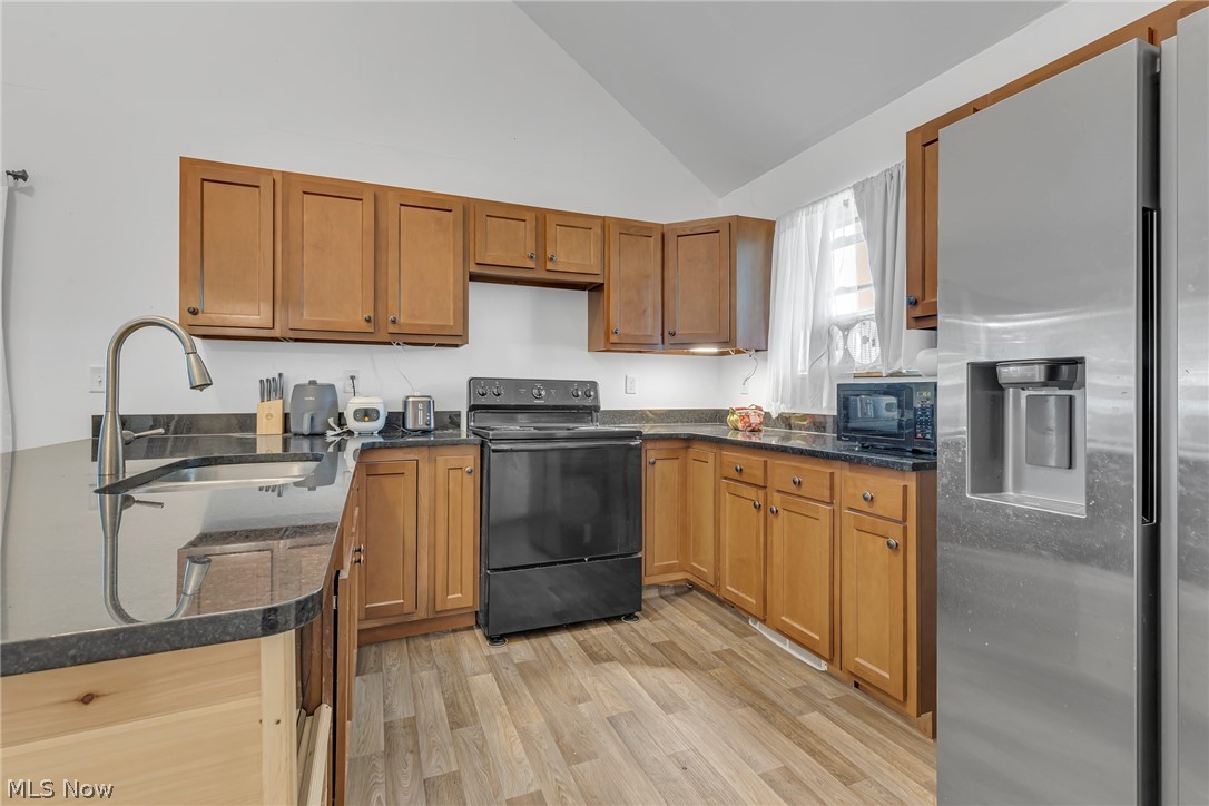 716 W Clark Street East Palestine OH 44413
