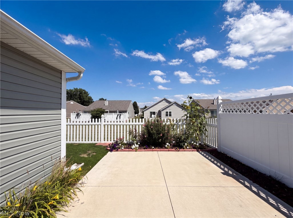 159 Prestwyck Lane Elyria OH 44035