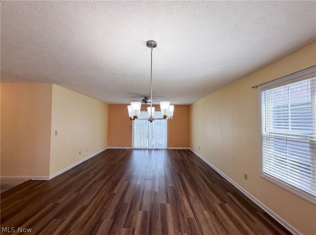 159 Prestwyck Lane Elyria OH 44035