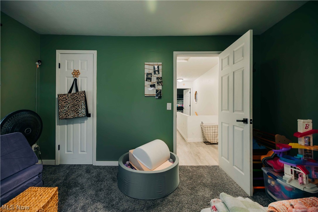 391 S 10th Street Coshocton OH 43812
