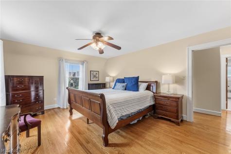 17531 Daleview Drive Lakewood OH 44107