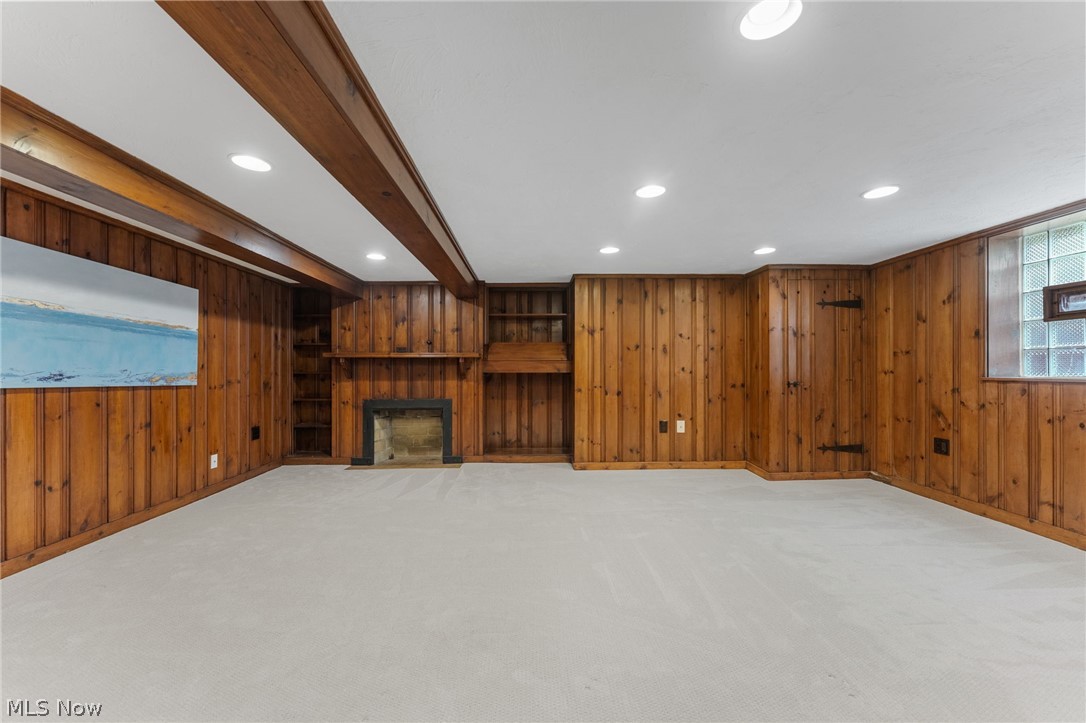 17531 Daleview Drive Lakewood OH 44107