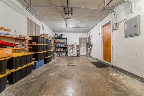753 Crestview Avenue Akron OH 44320
