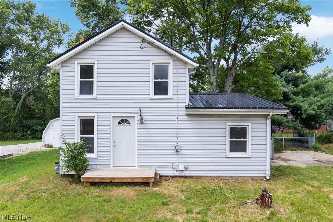 15562 Portage Street Doylestown OH 44230