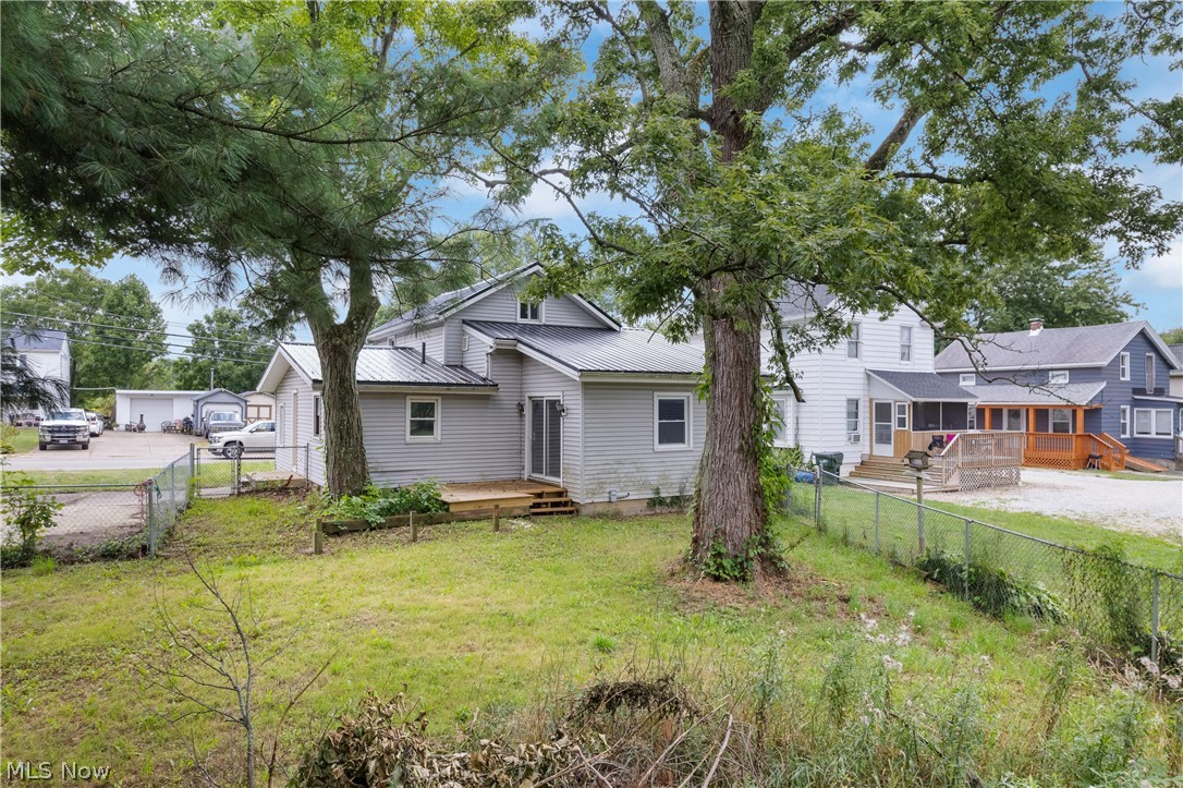 15562 Portage Street Doylestown OH 44230