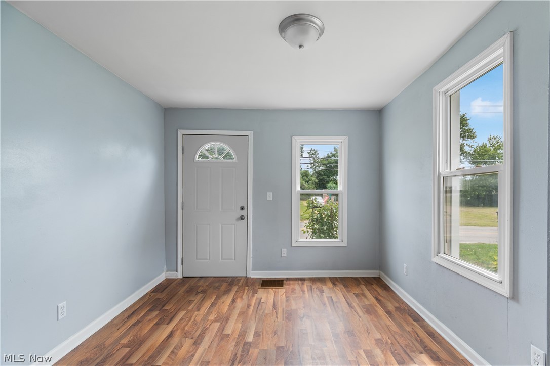 15562 Portage Street Doylestown OH 44230