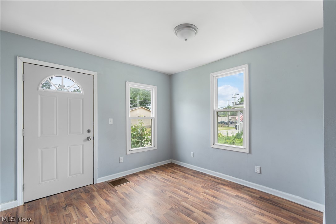 15562 Portage Street Doylestown OH 44230