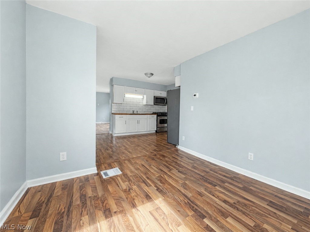 15562 Portage Street Doylestown OH 44230