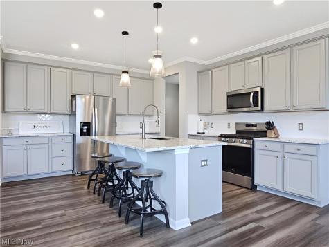 7700 Clydesdale Drive Mentor OH 44060