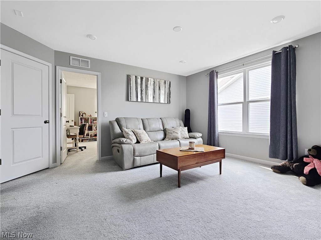 7700 Clydesdale Drive Mentor OH 44060