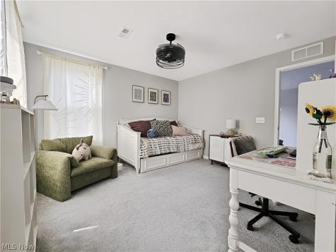 7700 Clydesdale Drive Mentor OH 44060