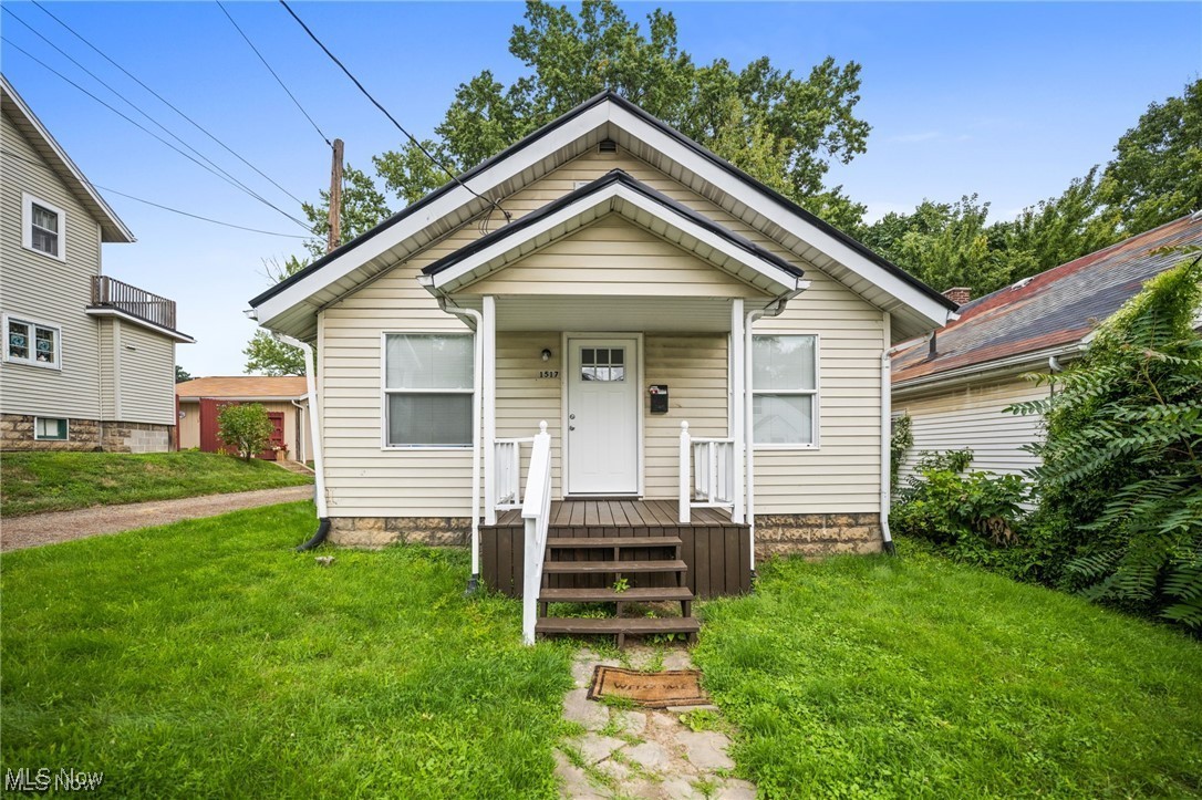 1517 16th Street NE Canton OH 44705