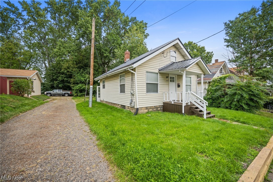 1517 16th Street NE Canton OH 44705