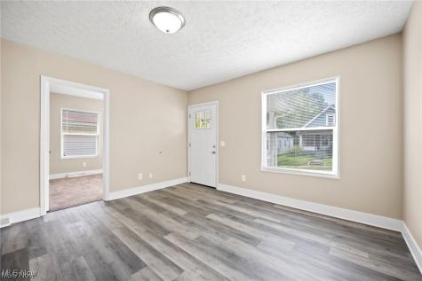 1517 16th Street NE Canton OH 44705