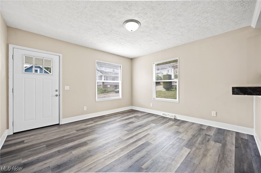 1517 16th Street NE Canton OH 44705