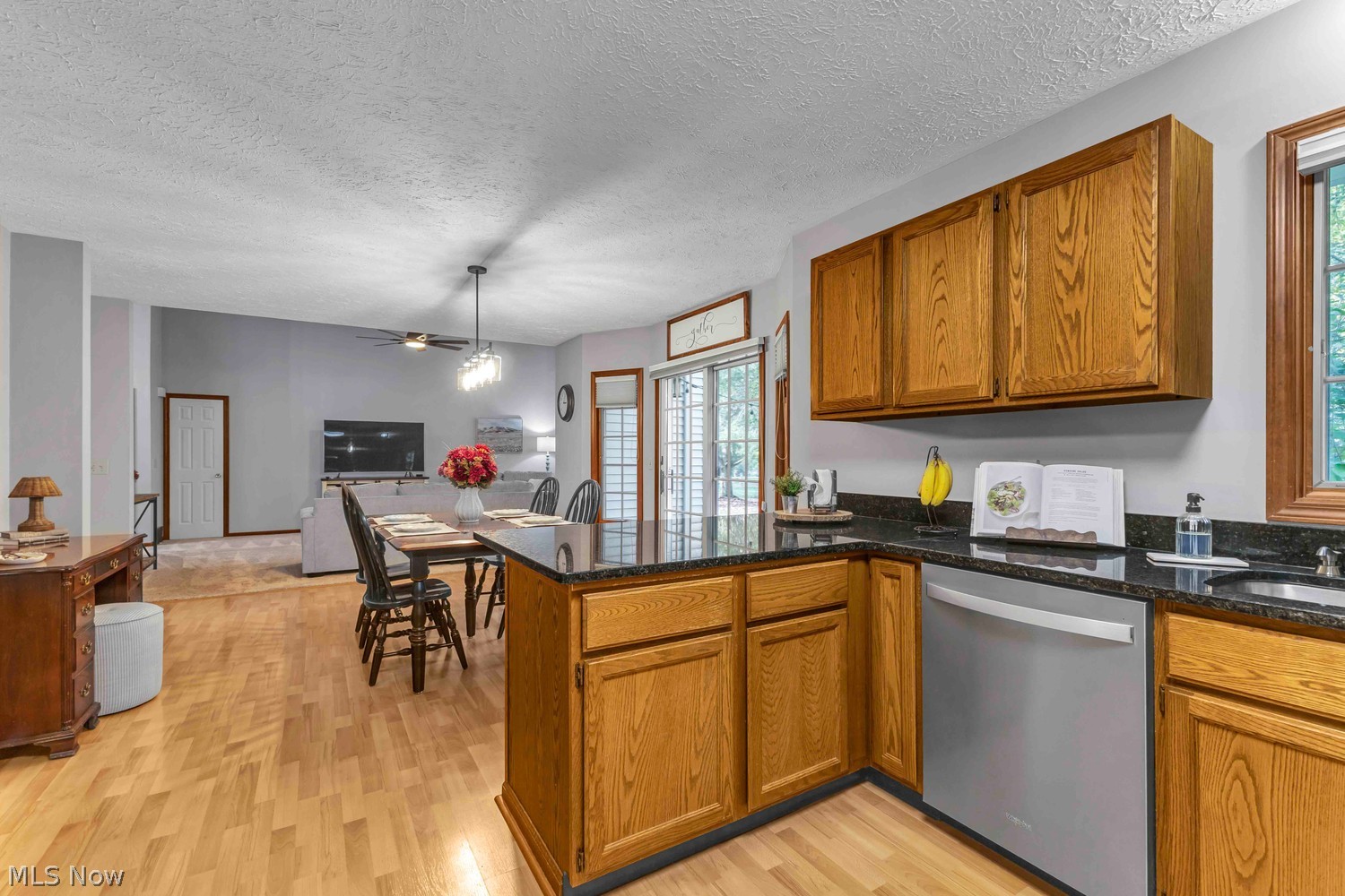 32302 Dorchester Drive Avon Lake OH 44012