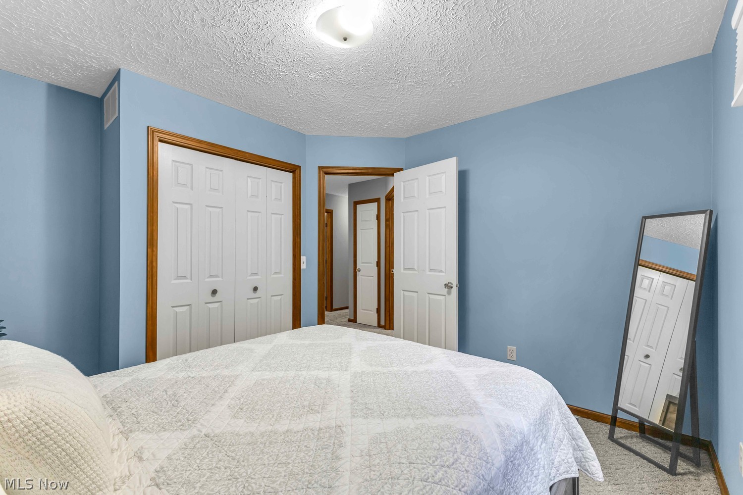 32302 Dorchester Drive Avon Lake OH 44012