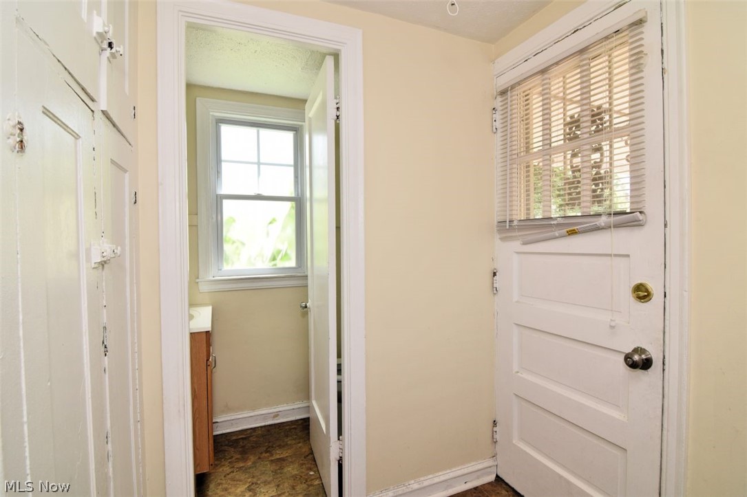 3654 Bainbridge Cleveland Heights OH 44118