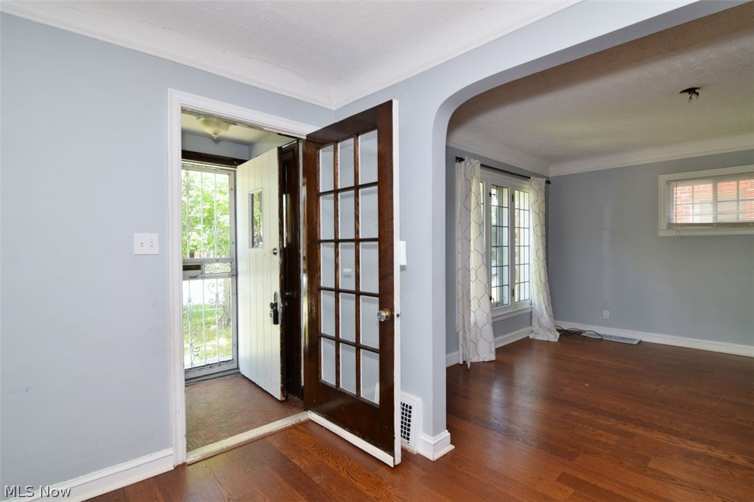 3654 Bainbridge Cleveland Heights OH 44118