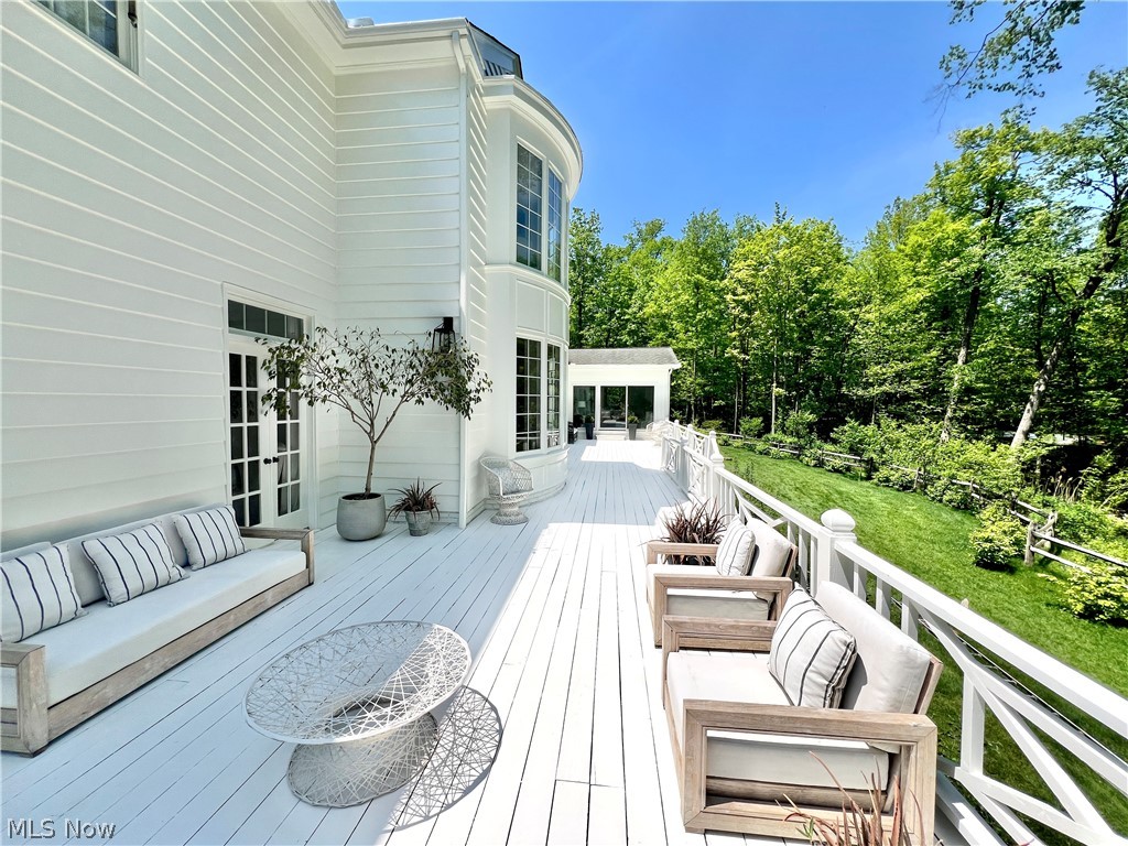 1249 W Hill Drive Gates Mills OH 44040