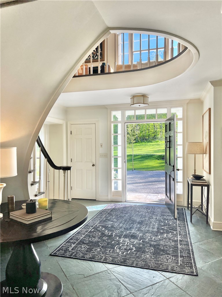 1249 W Hill Drive Gates Mills OH 44040