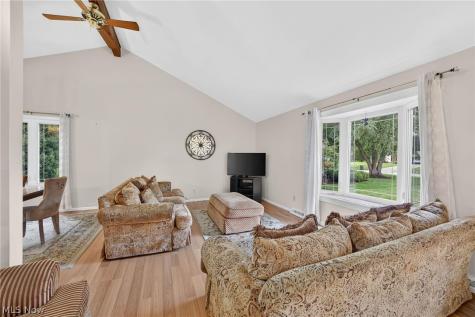 9083 Terrace Park Drive Mentor OH 44060