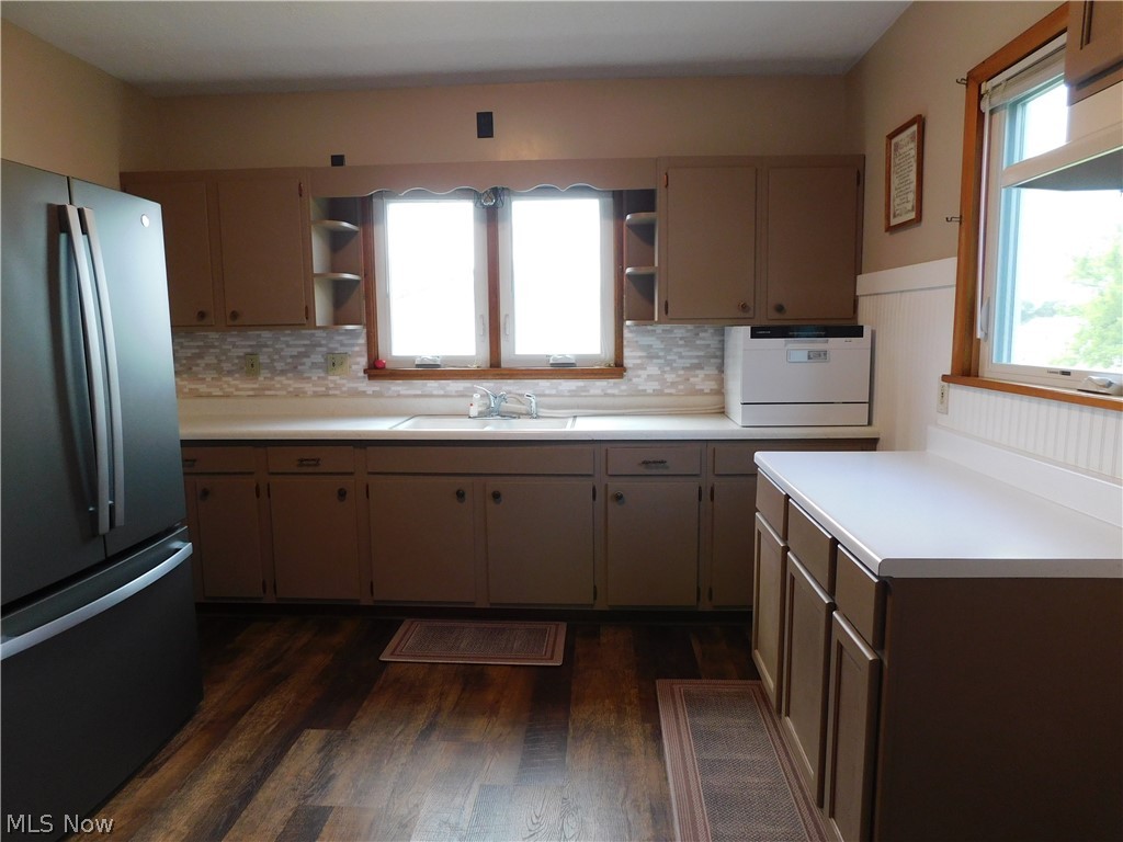 60 S Lincoln Street West Salem OH 44287