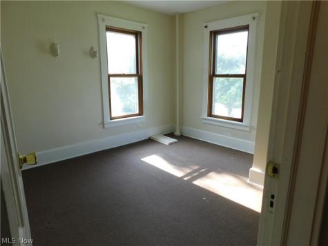 60 S Lincoln Street West Salem OH 44287
