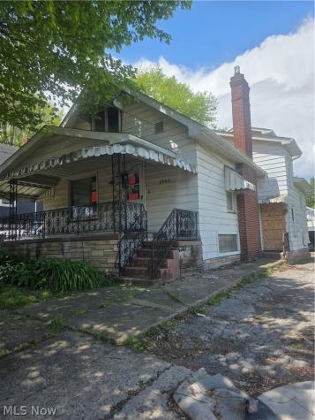 1966 Smithfield Street Youngstown OH 44509