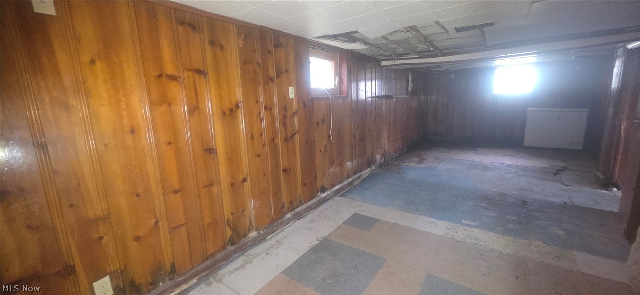 1966 Smithfield Street Youngstown OH 44509