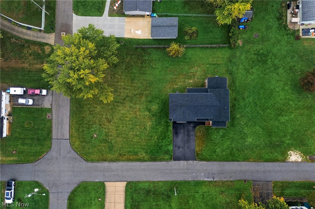 3935 Flory Avenue SE Warren OH 44484