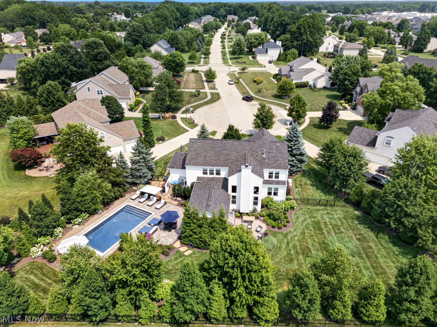 36417 Montrose Way Avon OH 44011