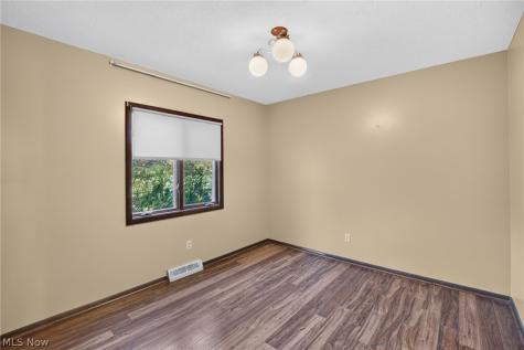 3350 Wallings Road North Royalton OH 44133